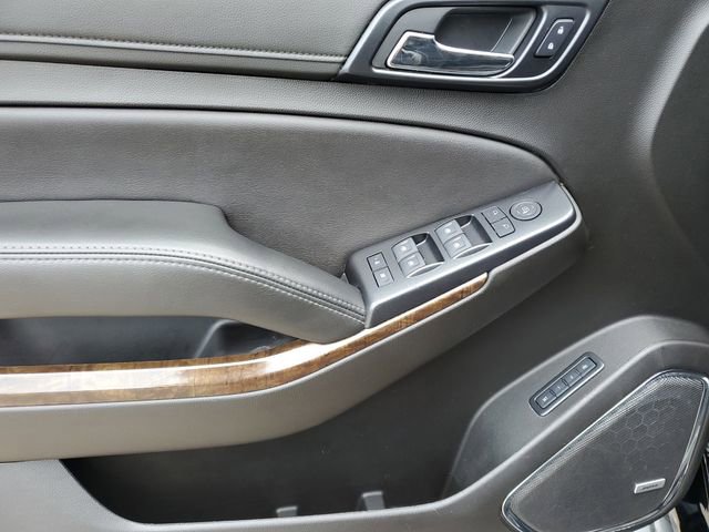 Used 2020 Chevrolet Suburban LT image 18