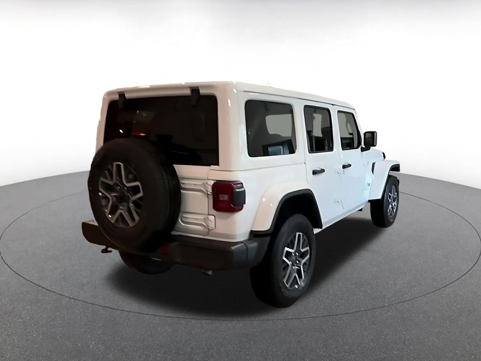Used 2025 Jeep Wrangler Unlimited Sahara AWD/4WD image 10