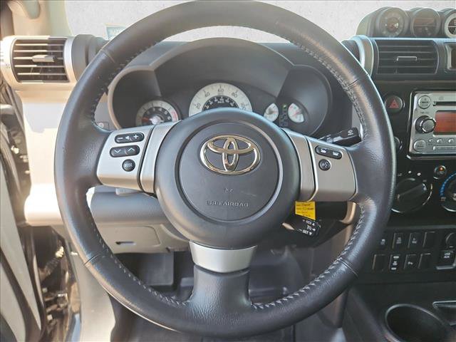 Used 2012 Toyota FJ Cruiser 4WD w/ Upgrade Pkg image 12