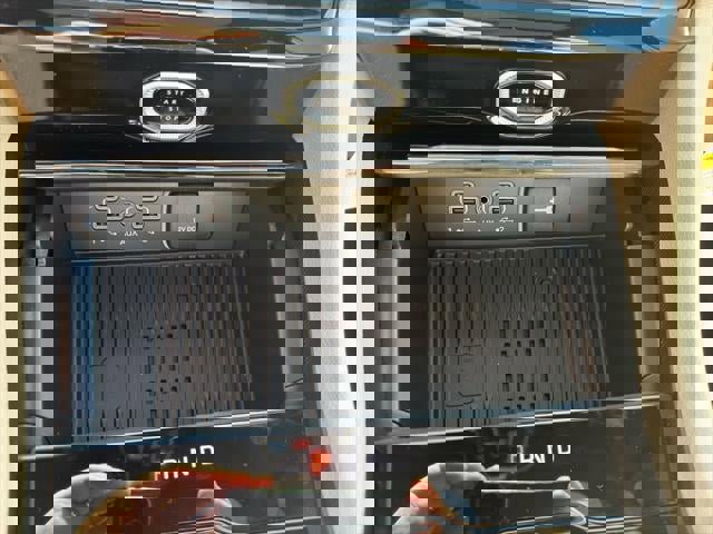 New 2026 Jeep Grand Cherokee Limited w/ Luxury Tech Group II image 45