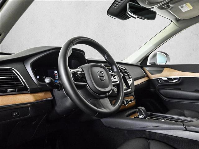 Used 2025 Volvo XC90 B6 Plus w/ Protection Package Premier image 10