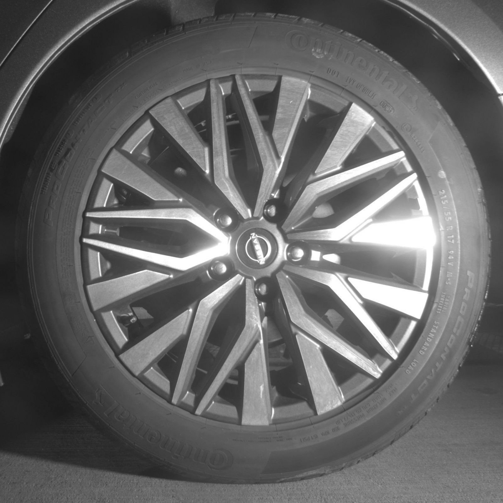 Used 2025 Nissan Altima 2.5 SV FWD image 17