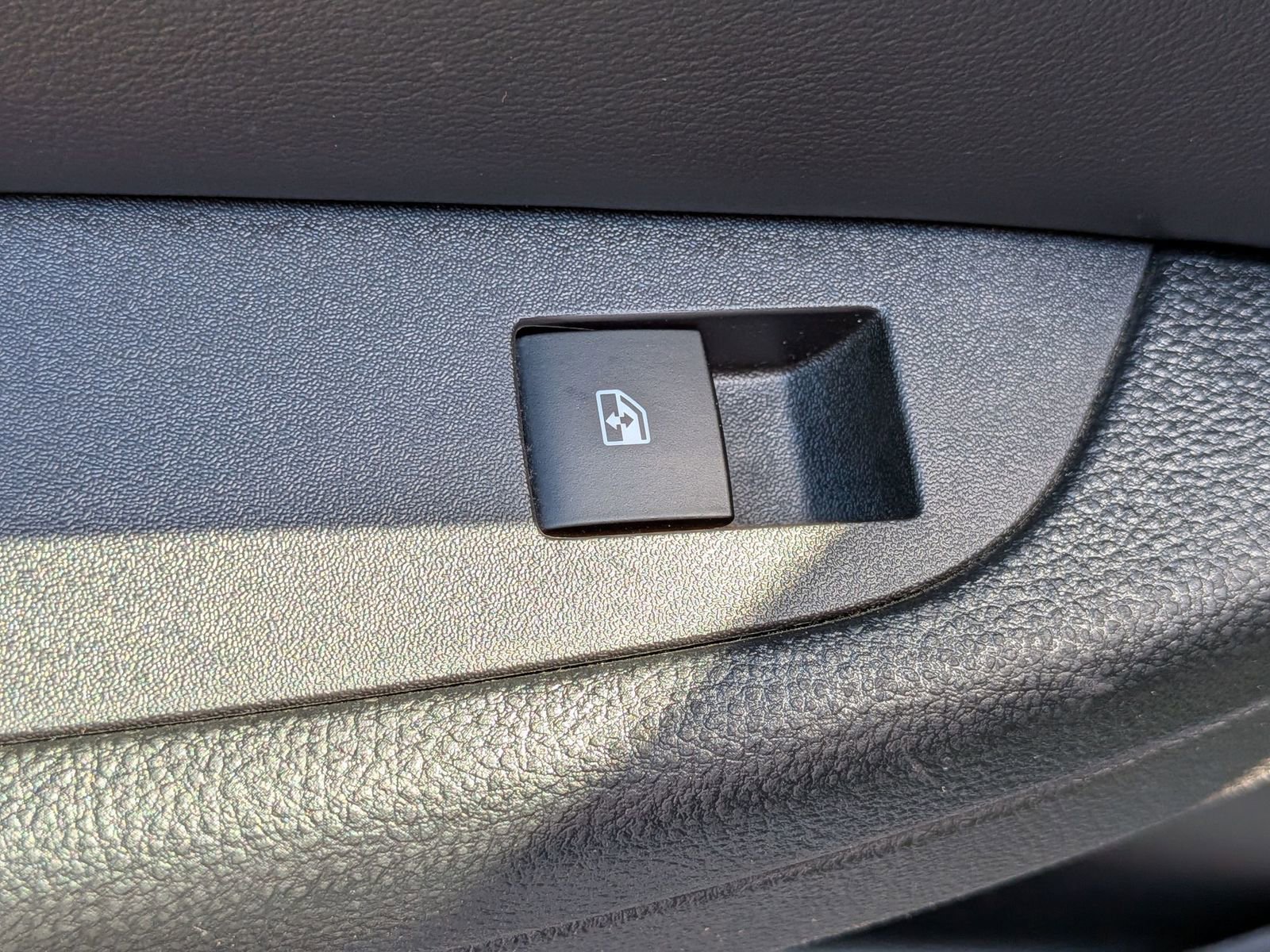 Used 2013 GMC Terrain Denali FWD image 27