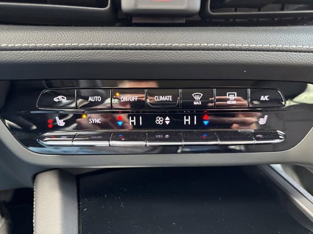 Used 2023 Buick Envision Preferred w/ Sport Touring Package AWD/4WD image 20