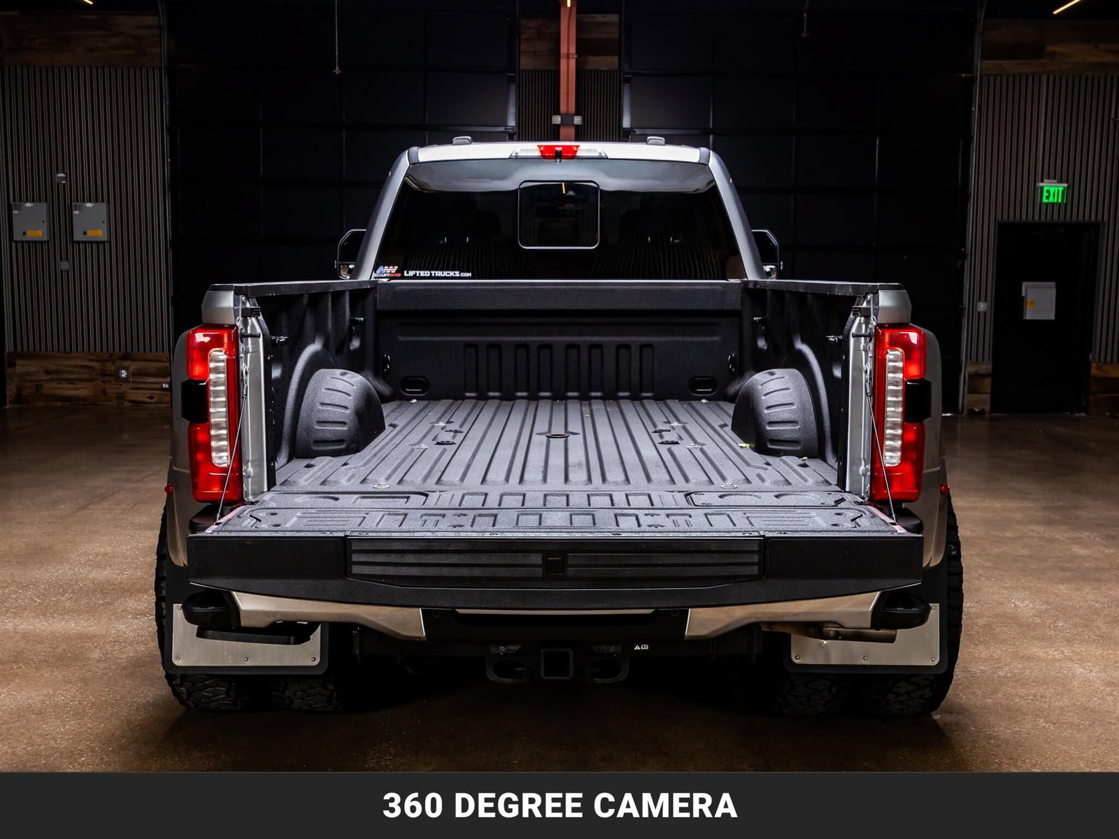 Used 2024 Ford F350 Lariat w/ Lariat Ultimate Package AWD/4WD image 9