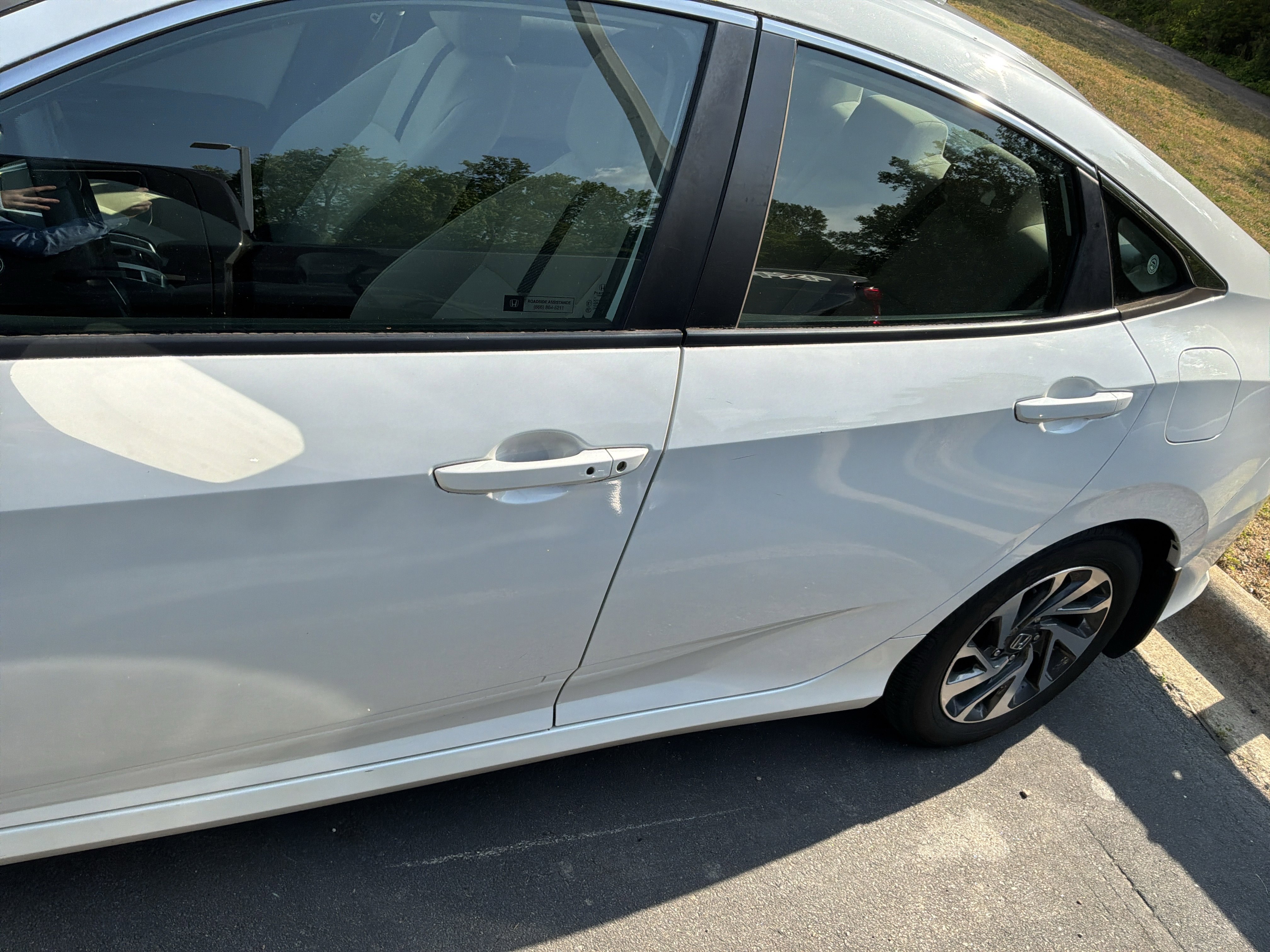 Used 2018 Honda Civic EX image 6