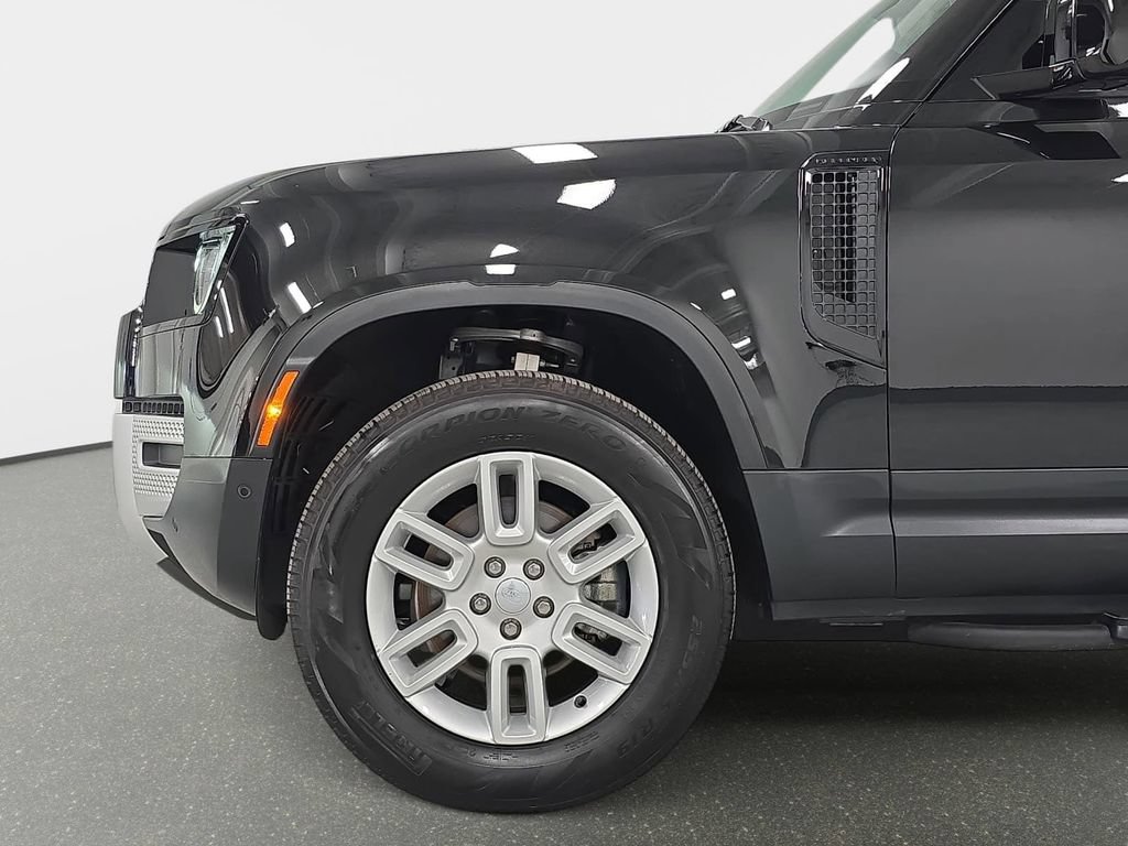 Used 2024 Land Rover Defender 110 S AWD/4WD image 10
