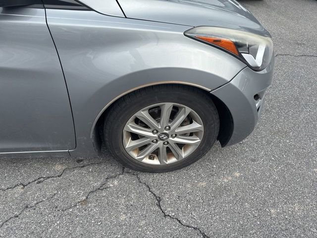 Used 2015 Hyundai Elantra SE w/ Option Group 02 image 2