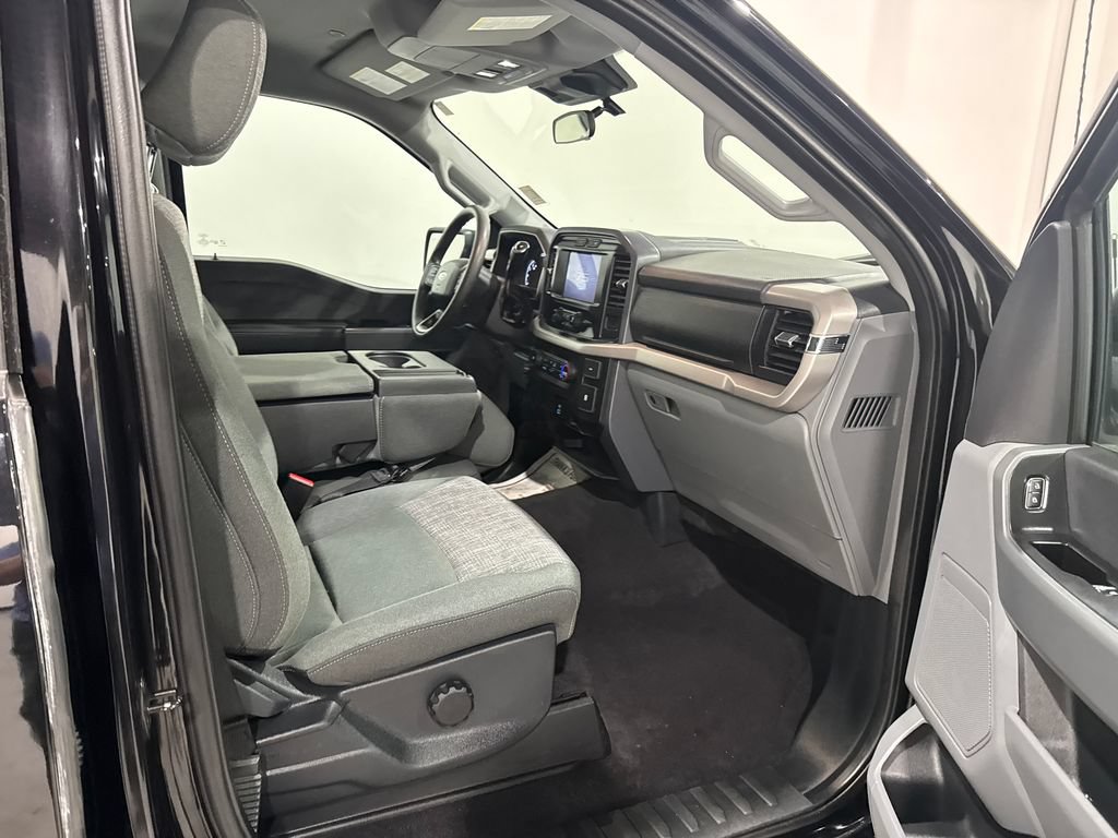 Used 2023 Ford F150 XLT AWD/4WD image 22