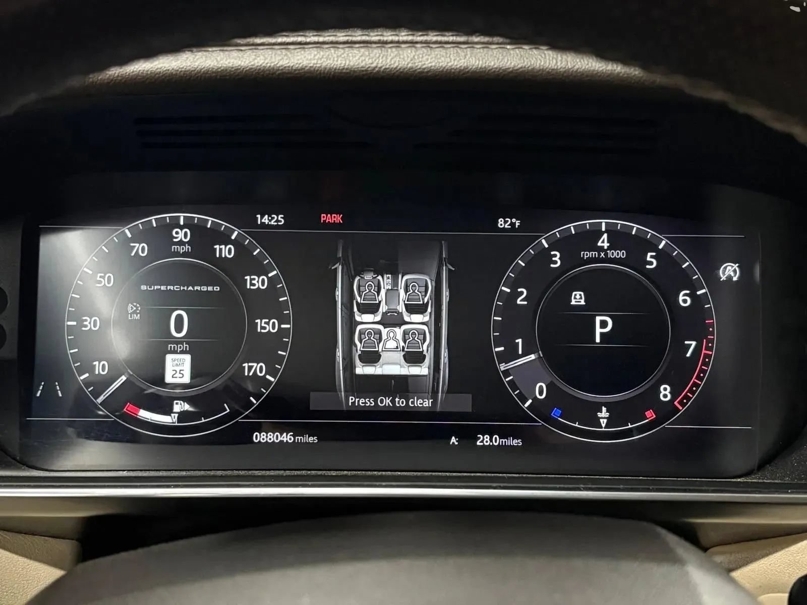 Used 2018 Land Rover Range Rover Sport Supercharged AWD/4WD image 14