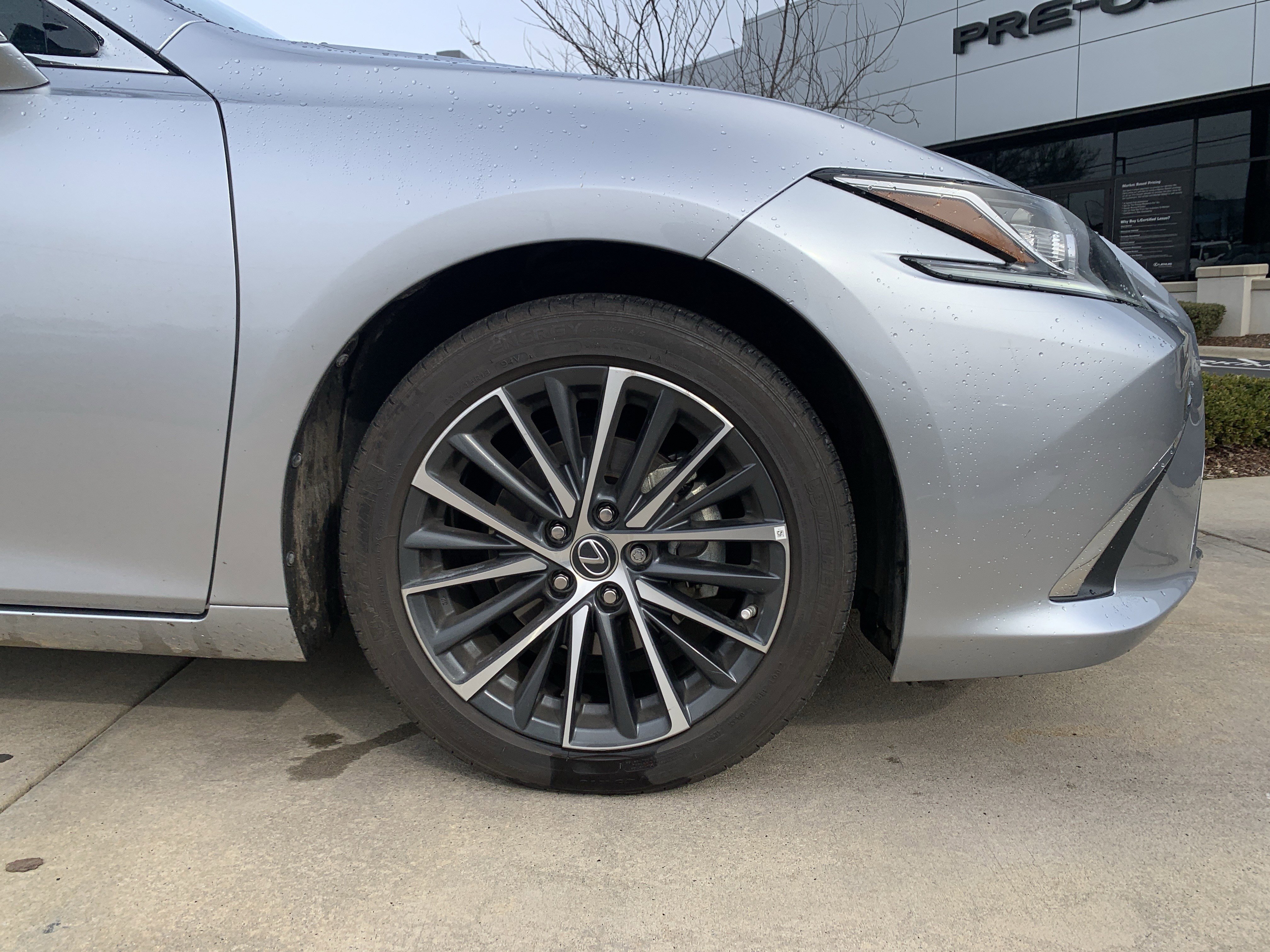 Certified 2025 Lexus ES 350 w/ Premium Package image 13