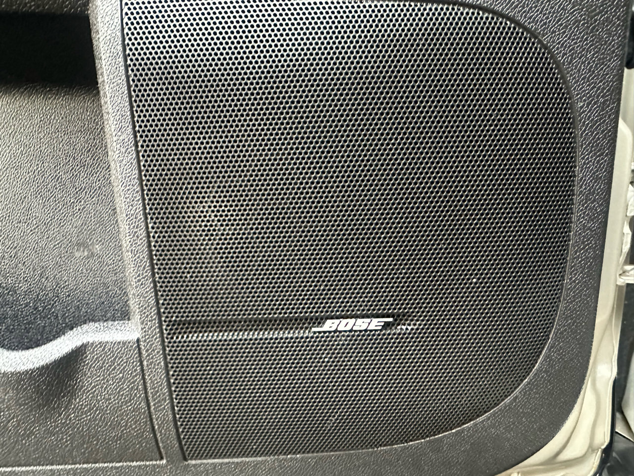 Used 2017 GMC Acadia Limited SLT image 20