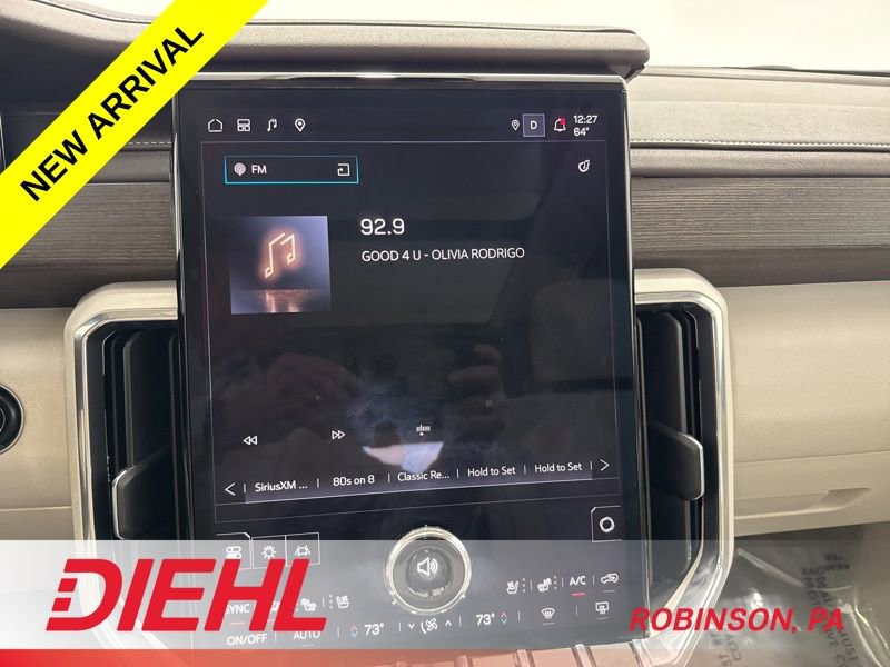 Used 2024 GMC Acadia Denali w/ Super Cruise Package image 35