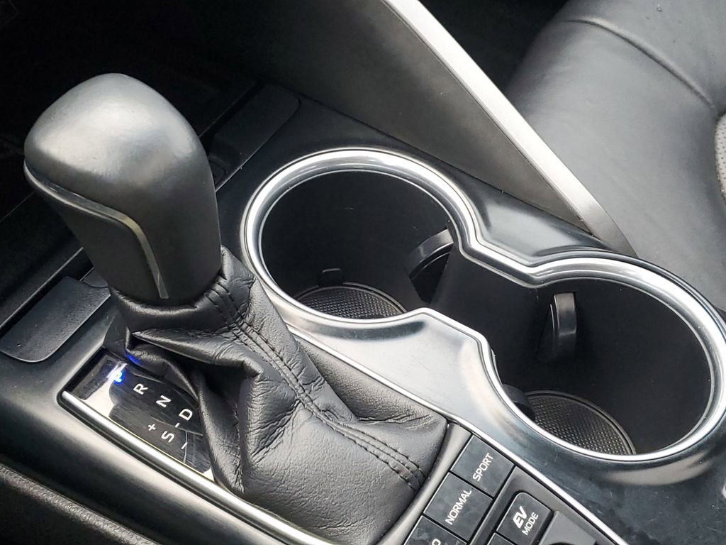 Used 2018 Toyota Camry XLE w/ Audio Package image 23