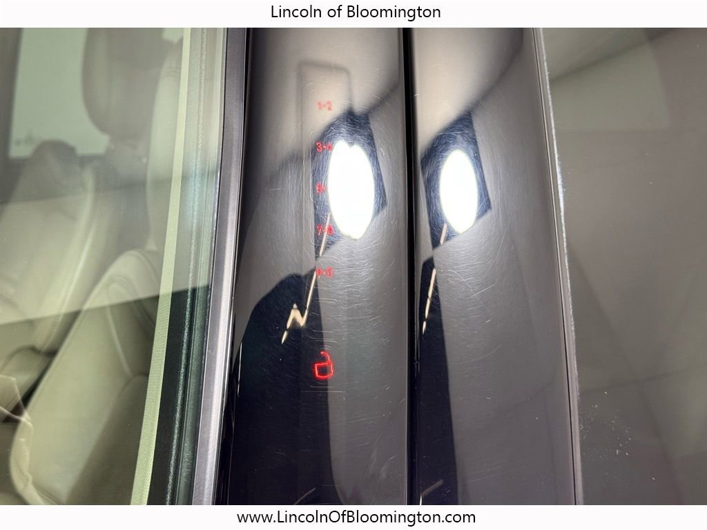 Used 2021 Lincoln Aviator Reserve w/ Equipment Group 202A image 17