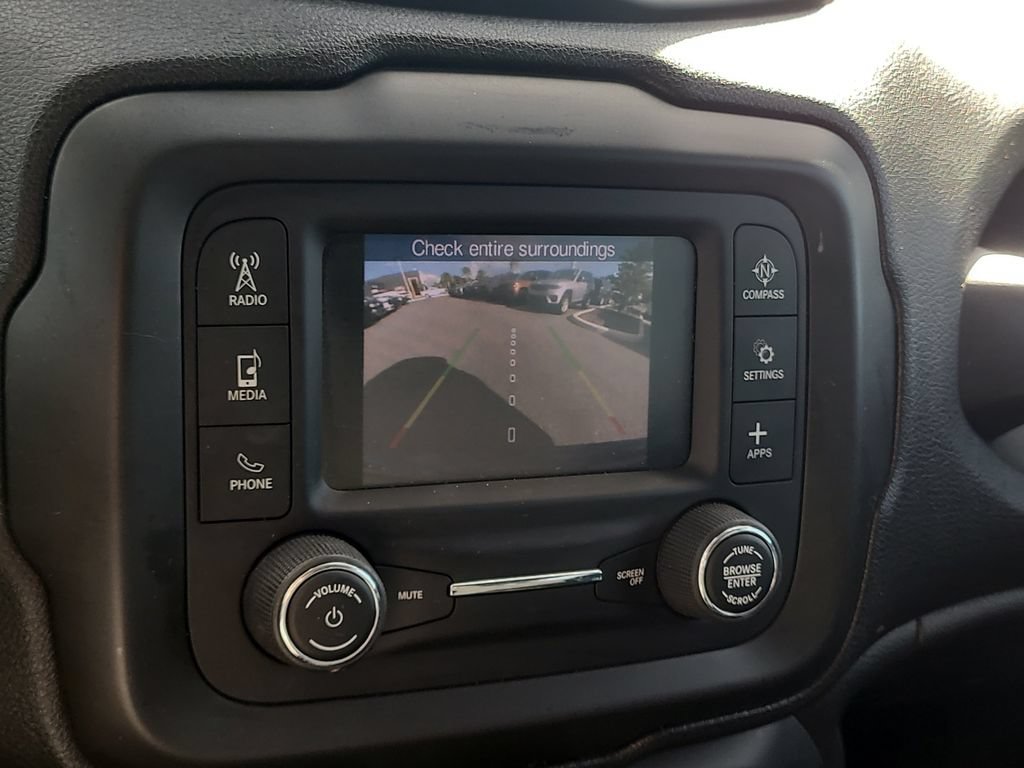Certified 2020 Jeep Renegade Sport w/ Sport Appearance Group FWD image 23