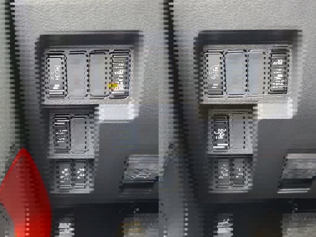 New 2026 Nissan Frontier PRO-4X w/ Pro-4x Convenience Package image 17