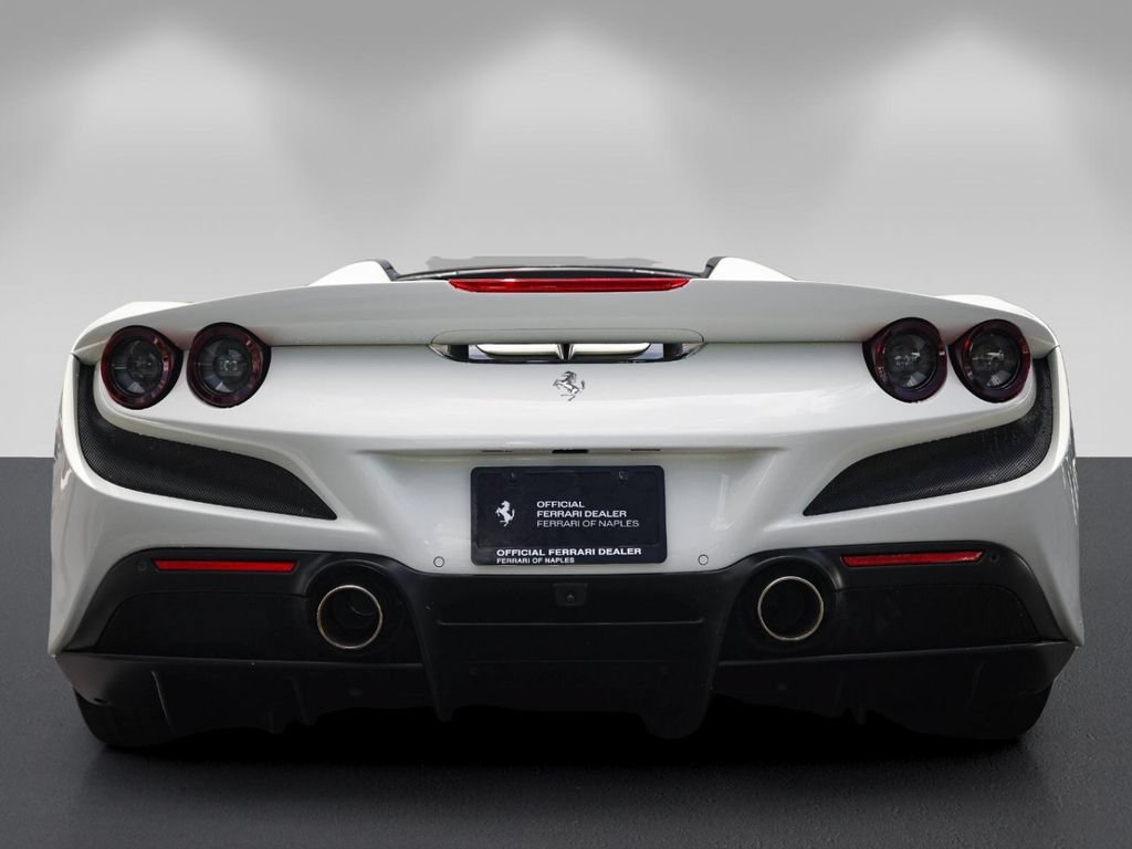 Used 2021 Ferrari F8 Tributo RWD image 4