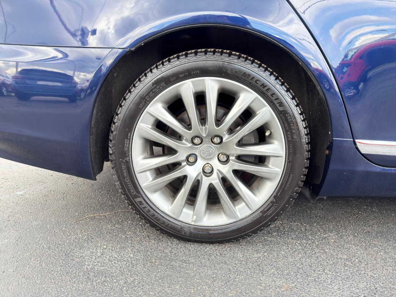 Used 2013 Lexus LS 460 L w/ Ultra Luxury Pkg image 8