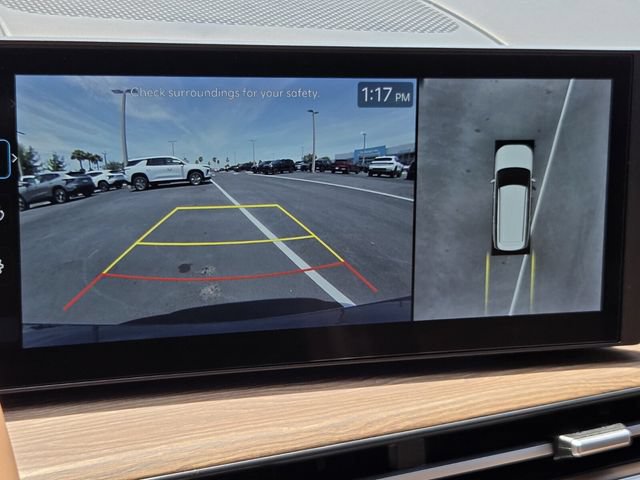 Used 2025 Hyundai Santa Fe Limited FWD image 23