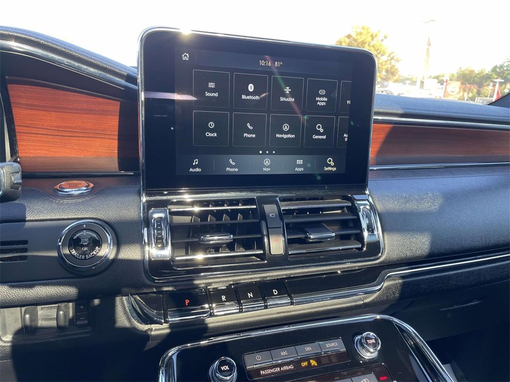 Used 2021 Lincoln Navigator L Reserve w/ Luxury Package image 25