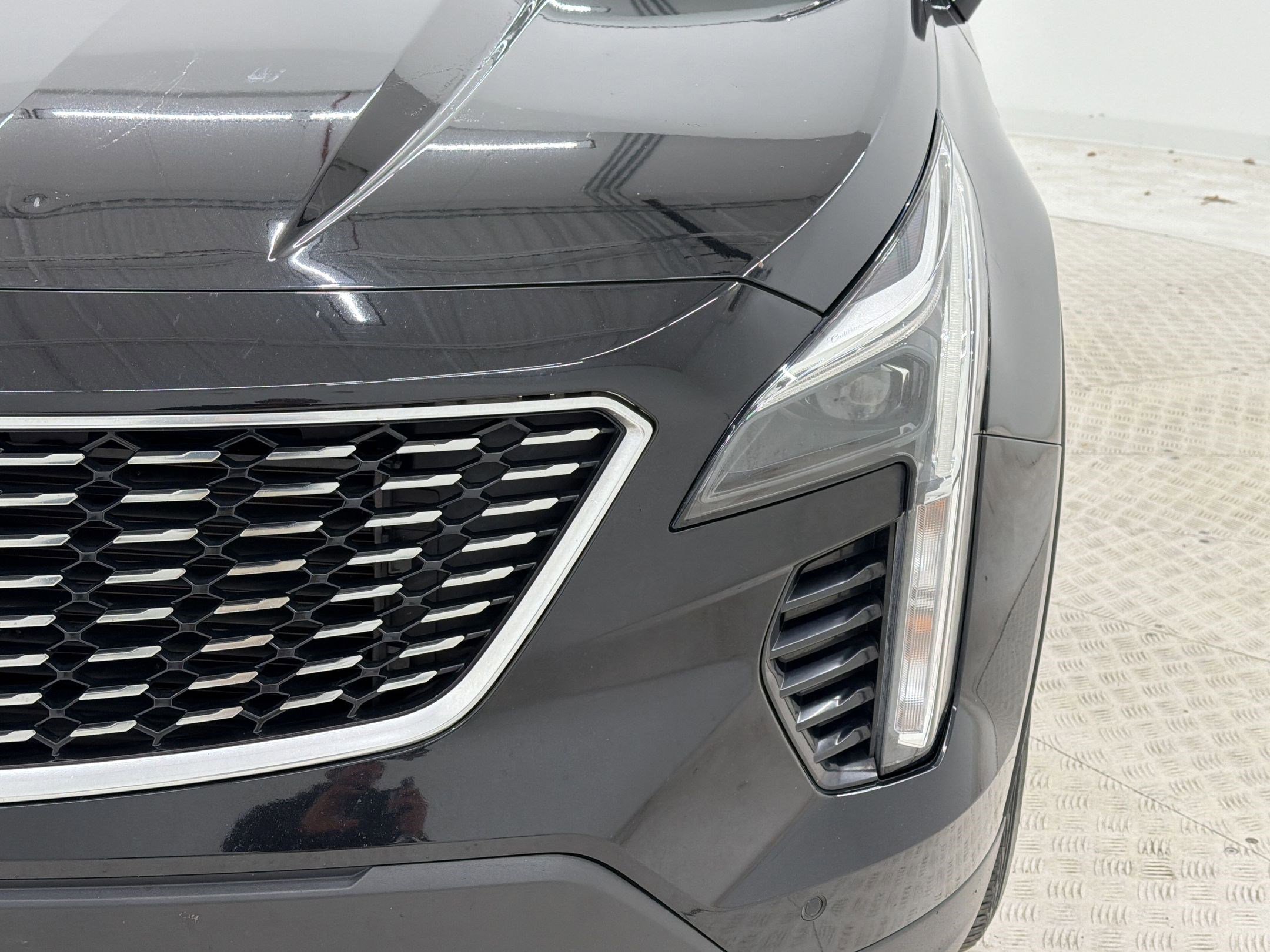 Used 2020 Cadillac XT4 Premium Luxury image 11