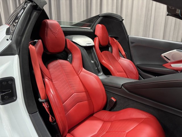 Used 2023 Chevrolet Corvette Stingray w/ Z51 Performance Package image 15