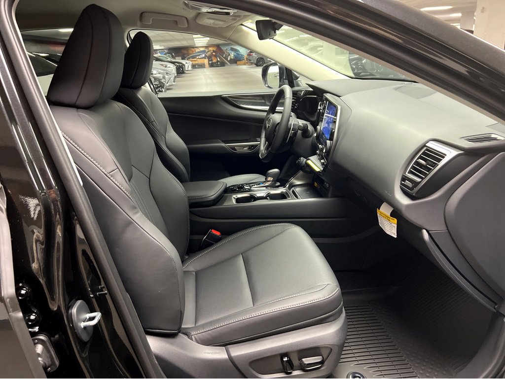 New 2026 Lexus NX 350 AWD image 32