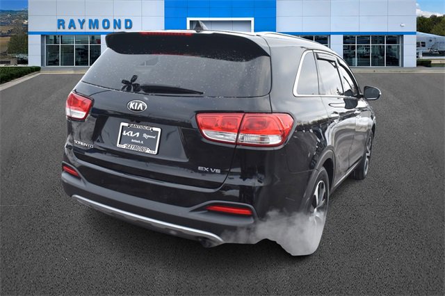 Used 2016 Kia Sorento EX w/ EX Touring Package image 3