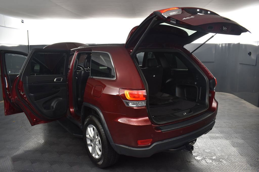 Used 2022 Jeep Grand Cherokee Laredo X image 39
