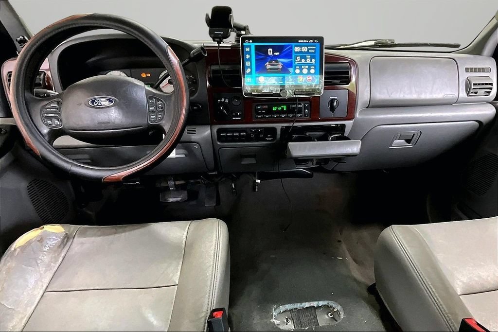 Used 2006 Ford F250 XL AWD/4WD image 8