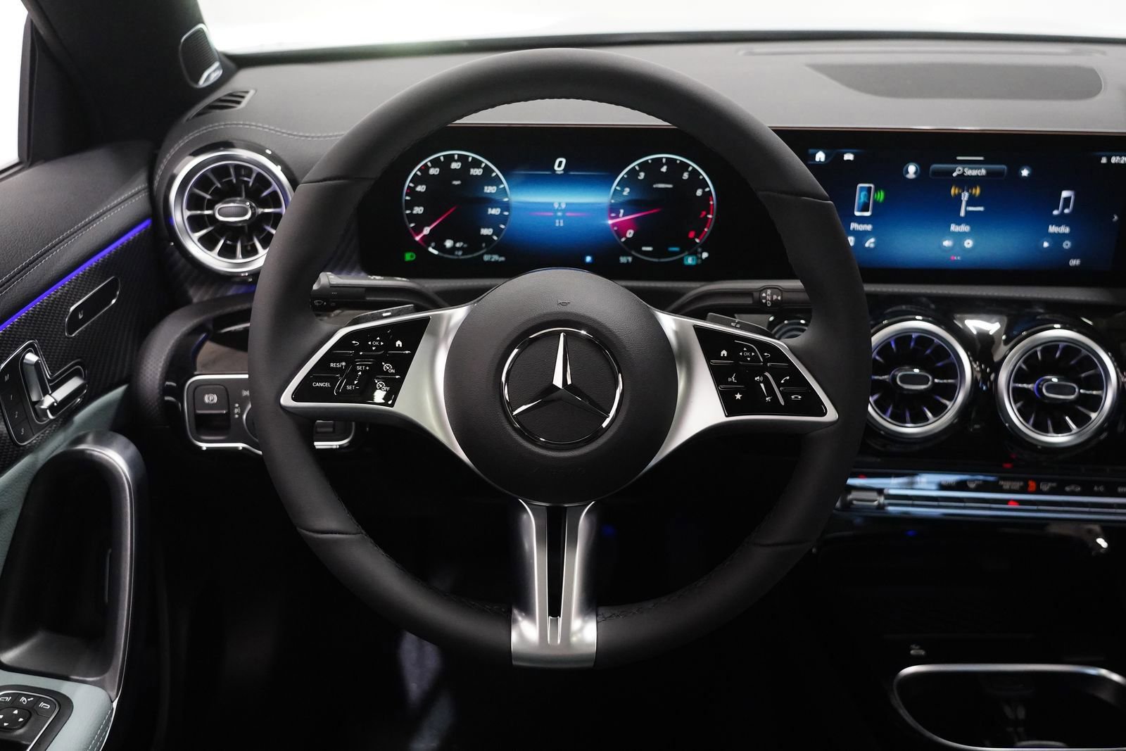 New 2026 Mercedes-Benz CLA 250 4MATIC image 19