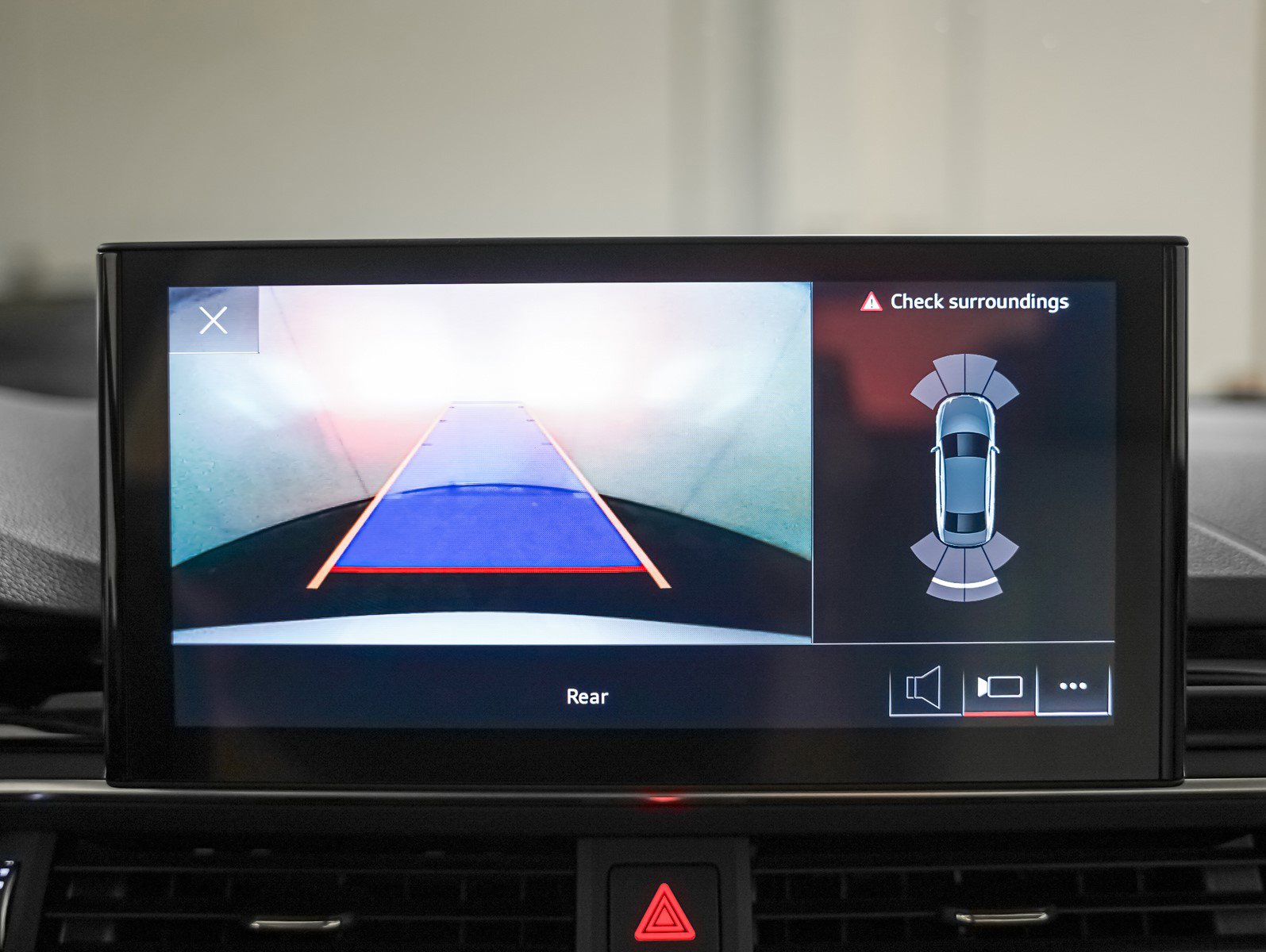 Used 2023 Audi A4 2.0T Premium w/ Convenience Package image 21