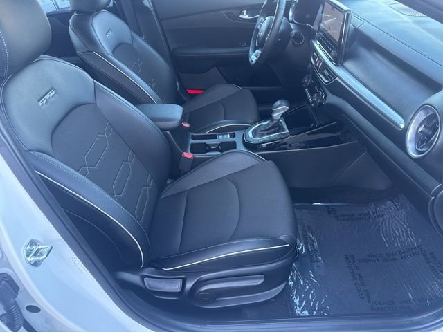 Used 2023 Kia Forte GT-Line w/ GT-Line Premium Package image 27