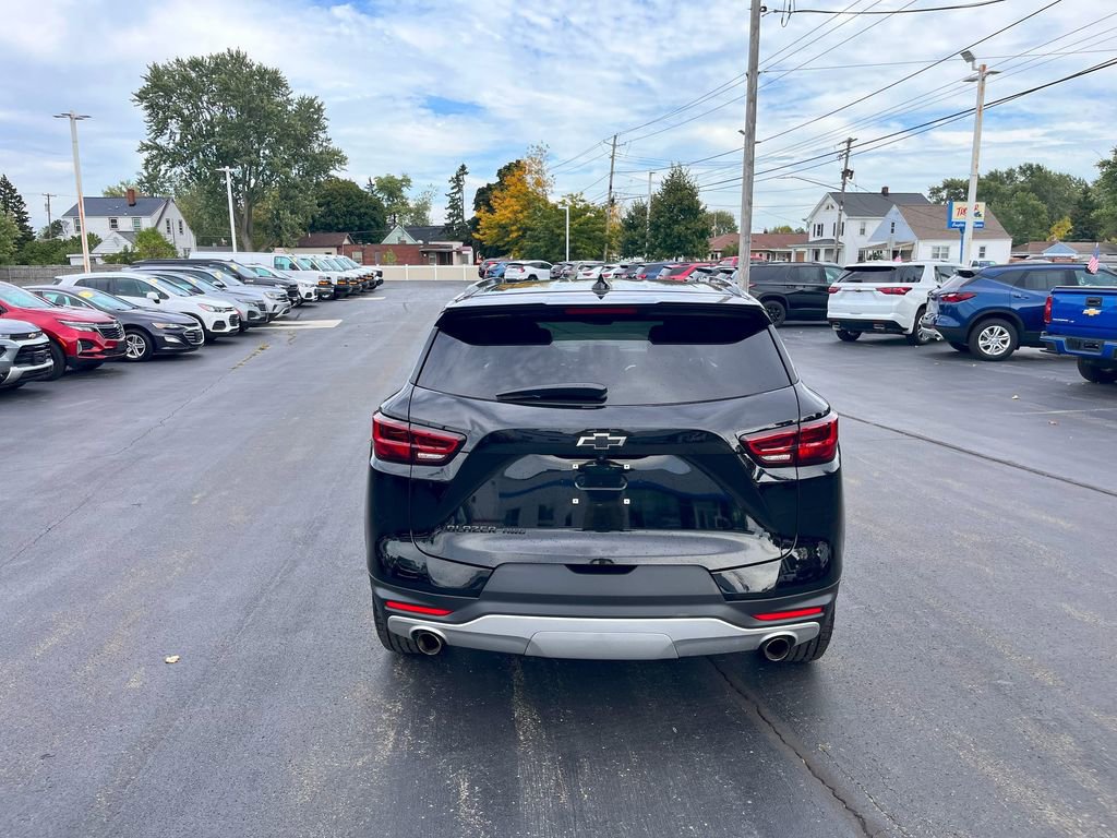 Certified 2023 Chevrolet Blazer LT w/ Midnight/Sport Edition image 10