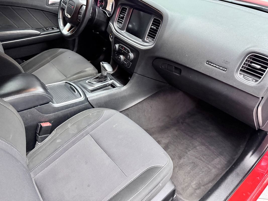 Used 2016 Dodge Charger R/T w/ Navigation & Travel Group image 11