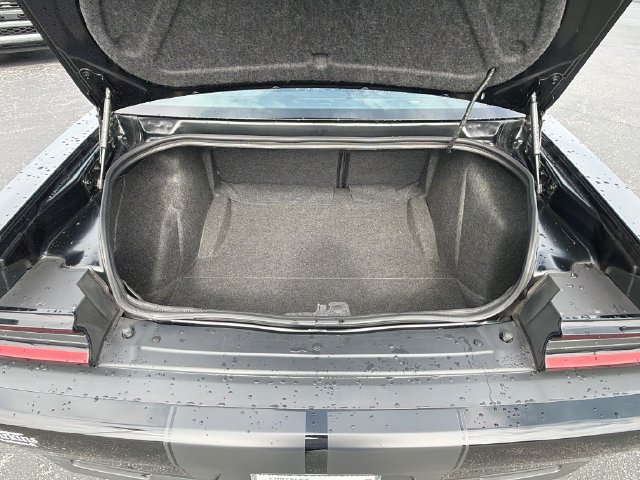 Used 2018 Dodge Challenger SRT w/ Technology Group RWD image 28