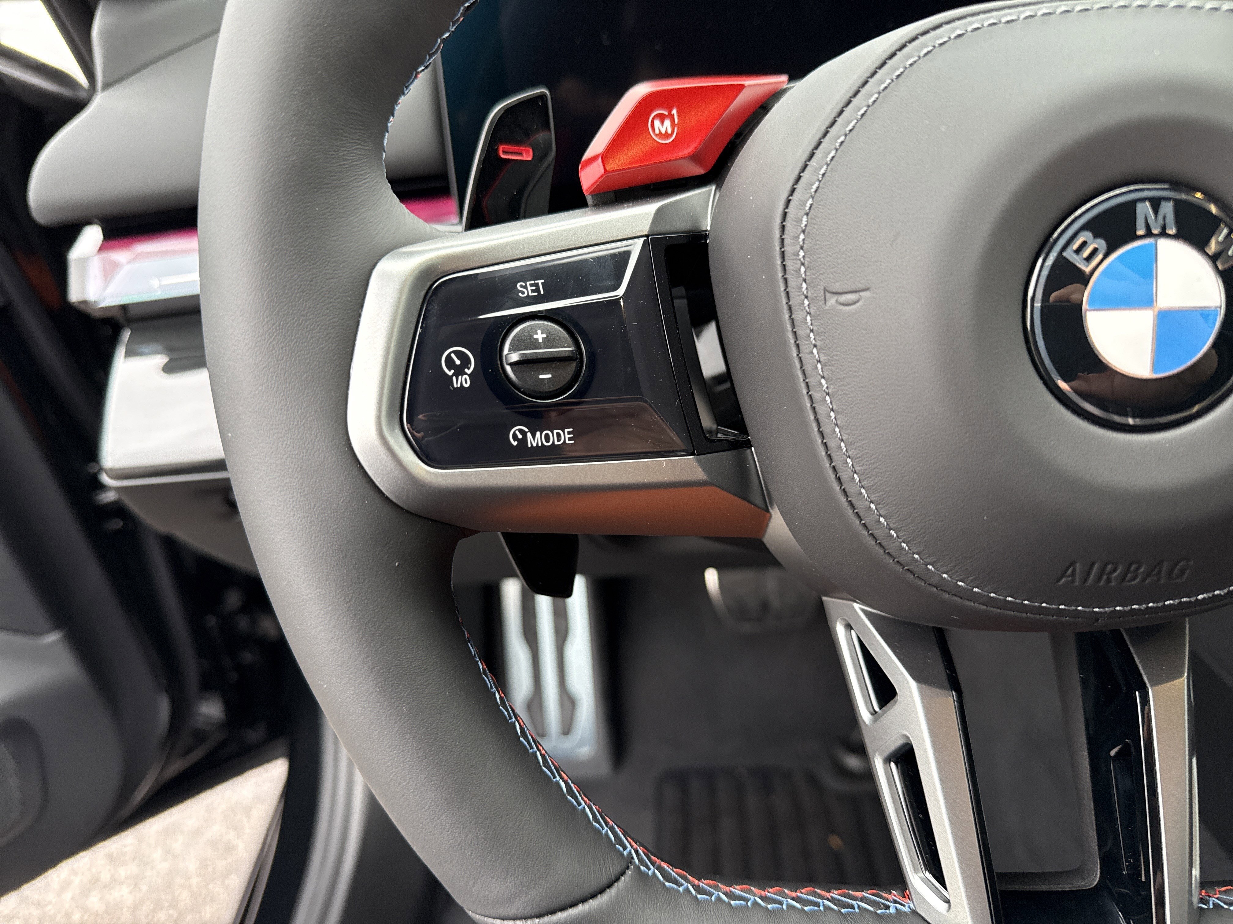 Used 2026 BMW M5 image 19