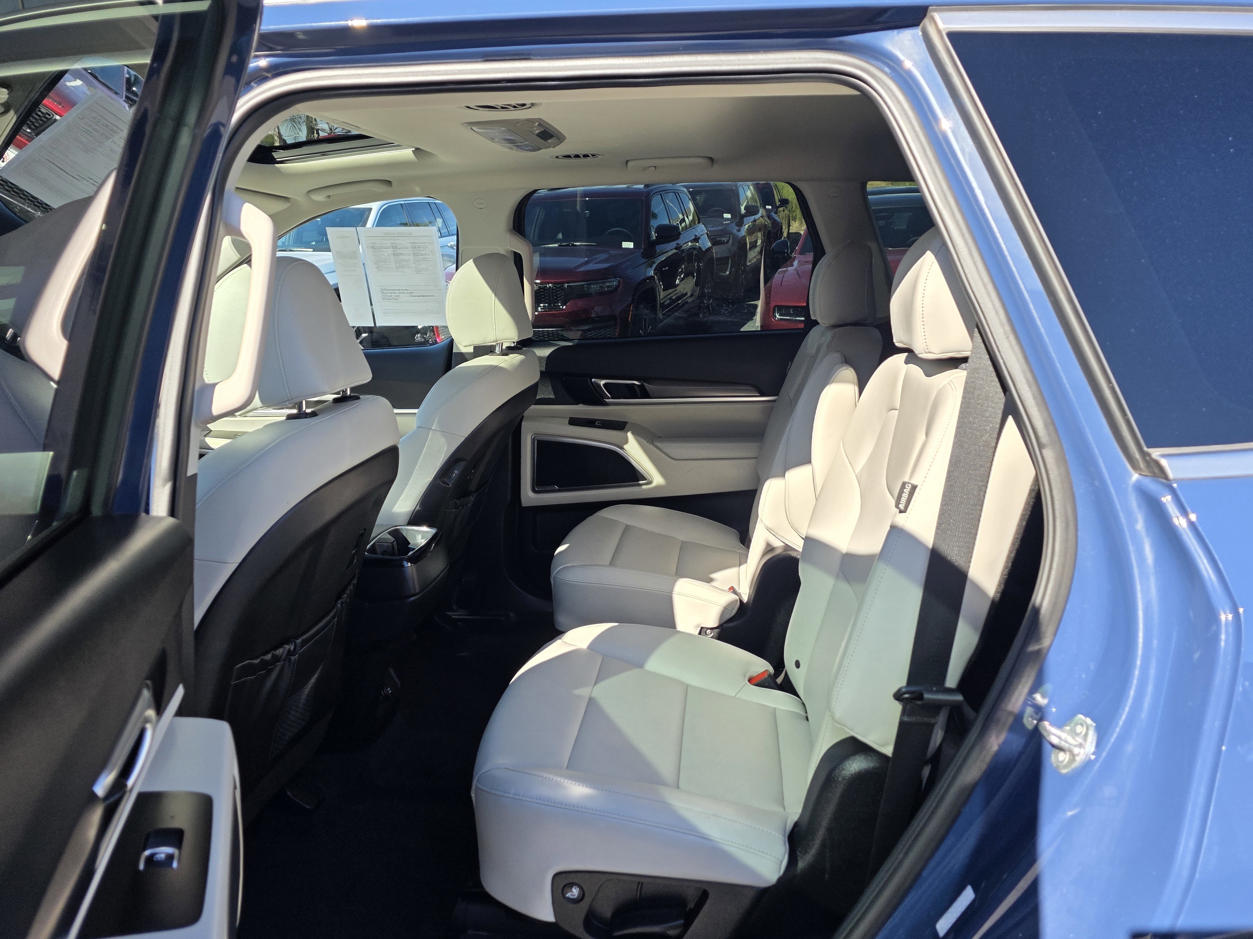 Used 2023 Kia Telluride S w/ S Sunroof Package image 19