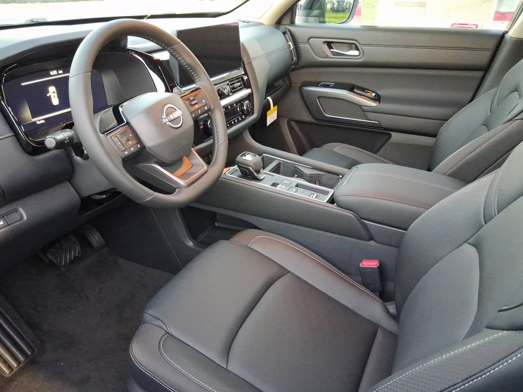New 2026 Nissan Pathfinder SL w/ SL Premium Package FWD image 7