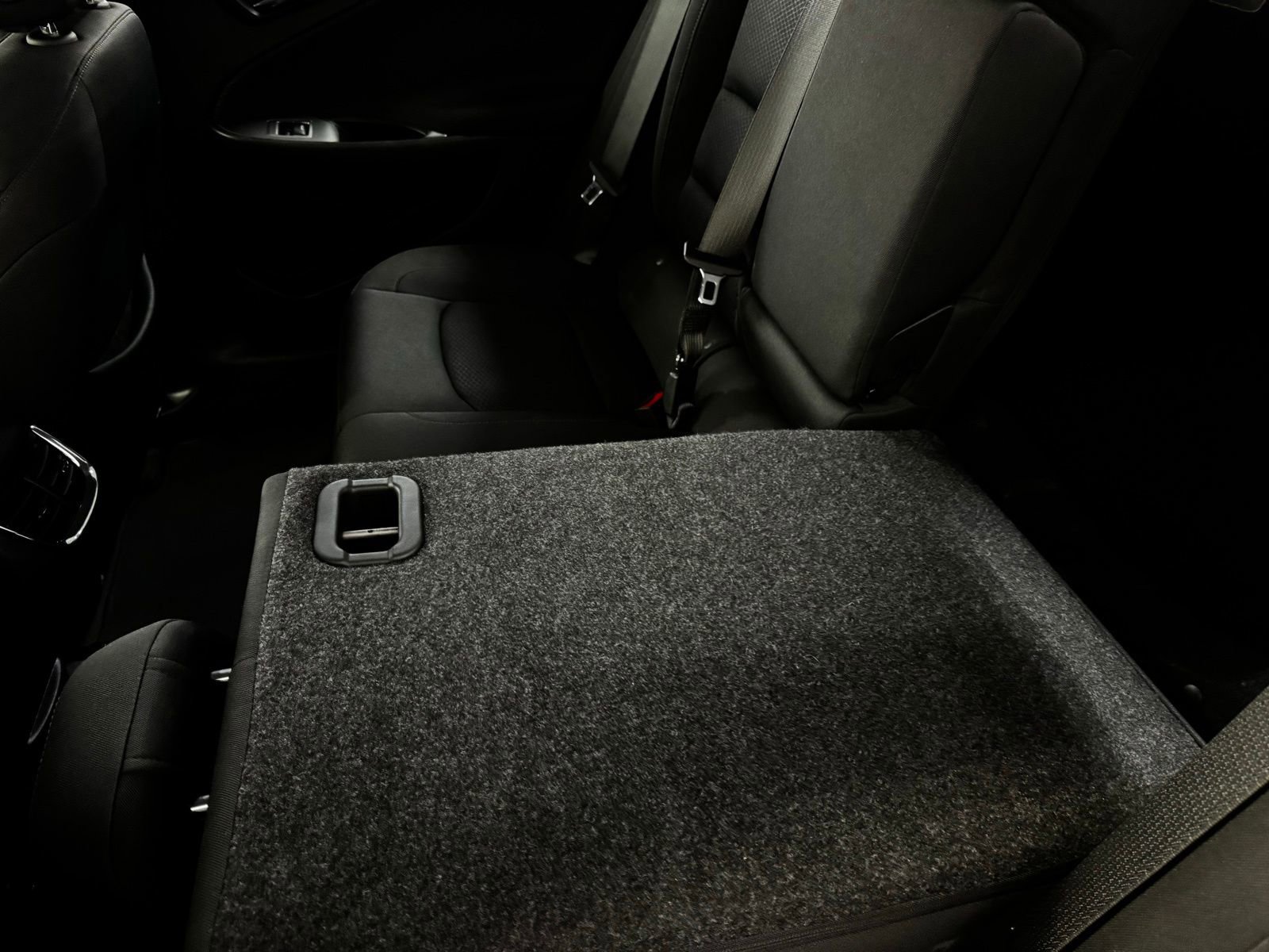 Used 2023 Chevrolet Malibu LT FWD image 30