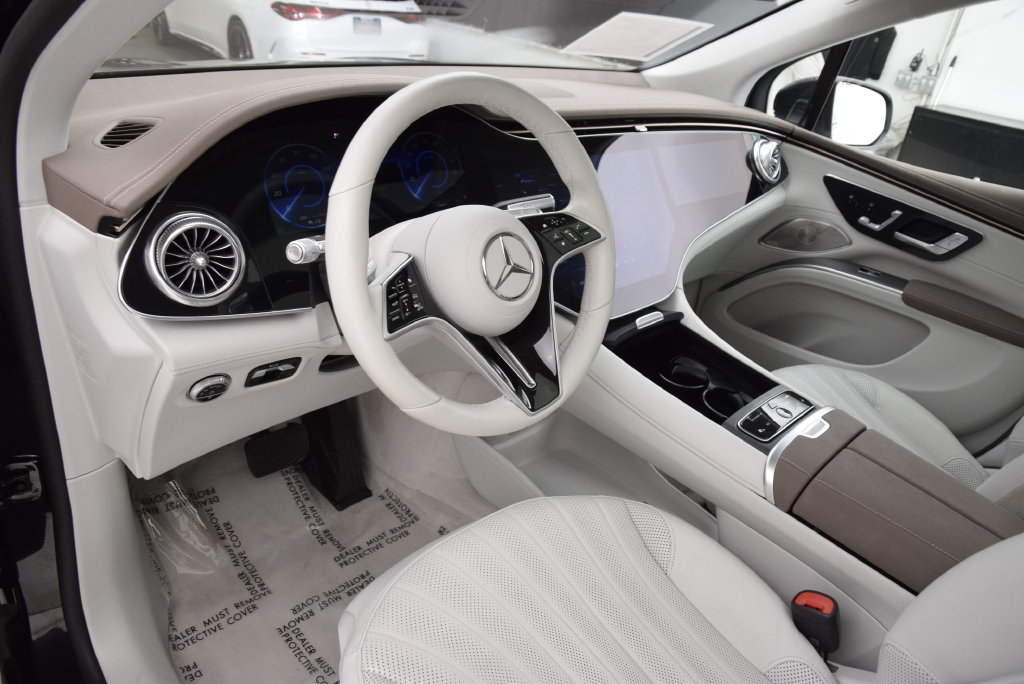 Certified 2023 Mercedes-Benz EQS 580 4MATIC SUV image 21
