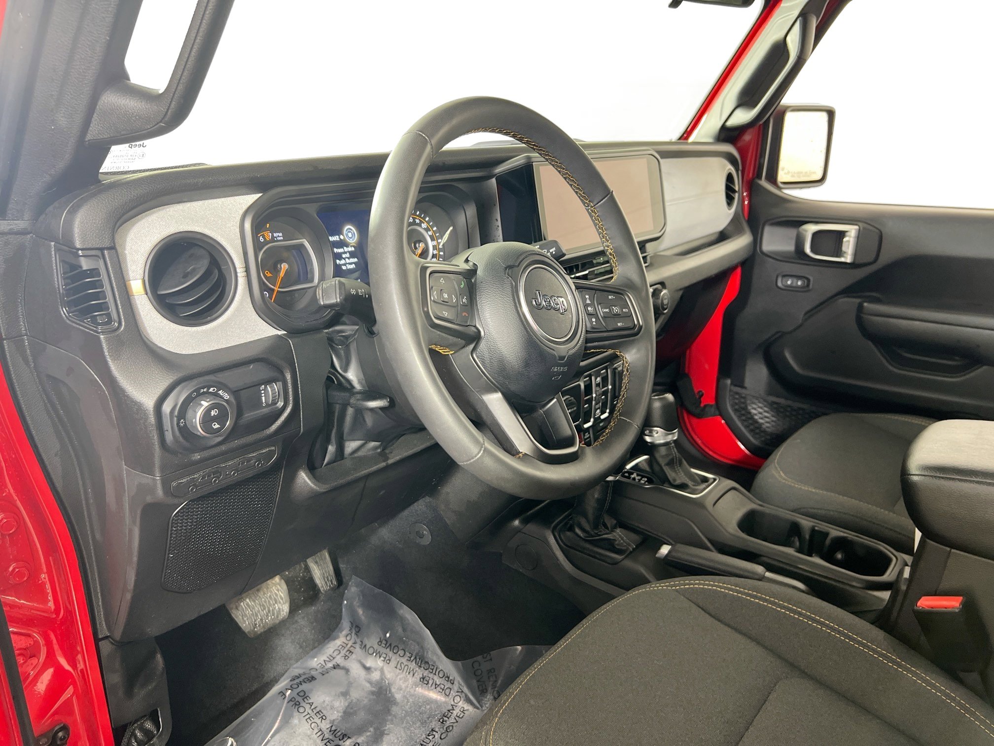 Used 2024 Jeep Gladiator Sport image 9