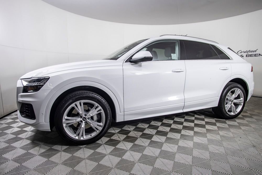 Used 2023 Audi Q8 Premium AWD/4WD image 8