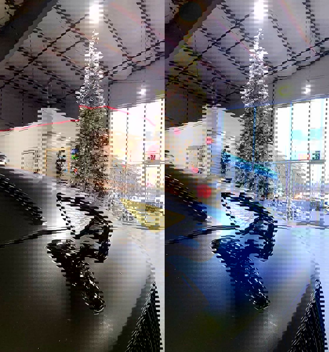 Used 2020 Bentley Flying Spur W12 image 2