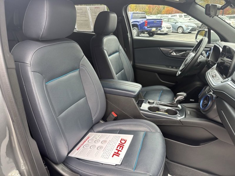 Used 2023 Chevrolet Blazer RS w/ Driver Confidence II Package image 55