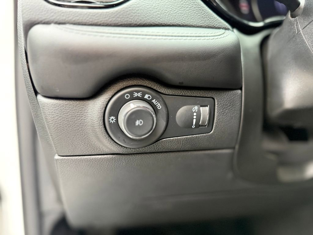 Used 2022 Dodge Durango GT AWD/4WD image 24