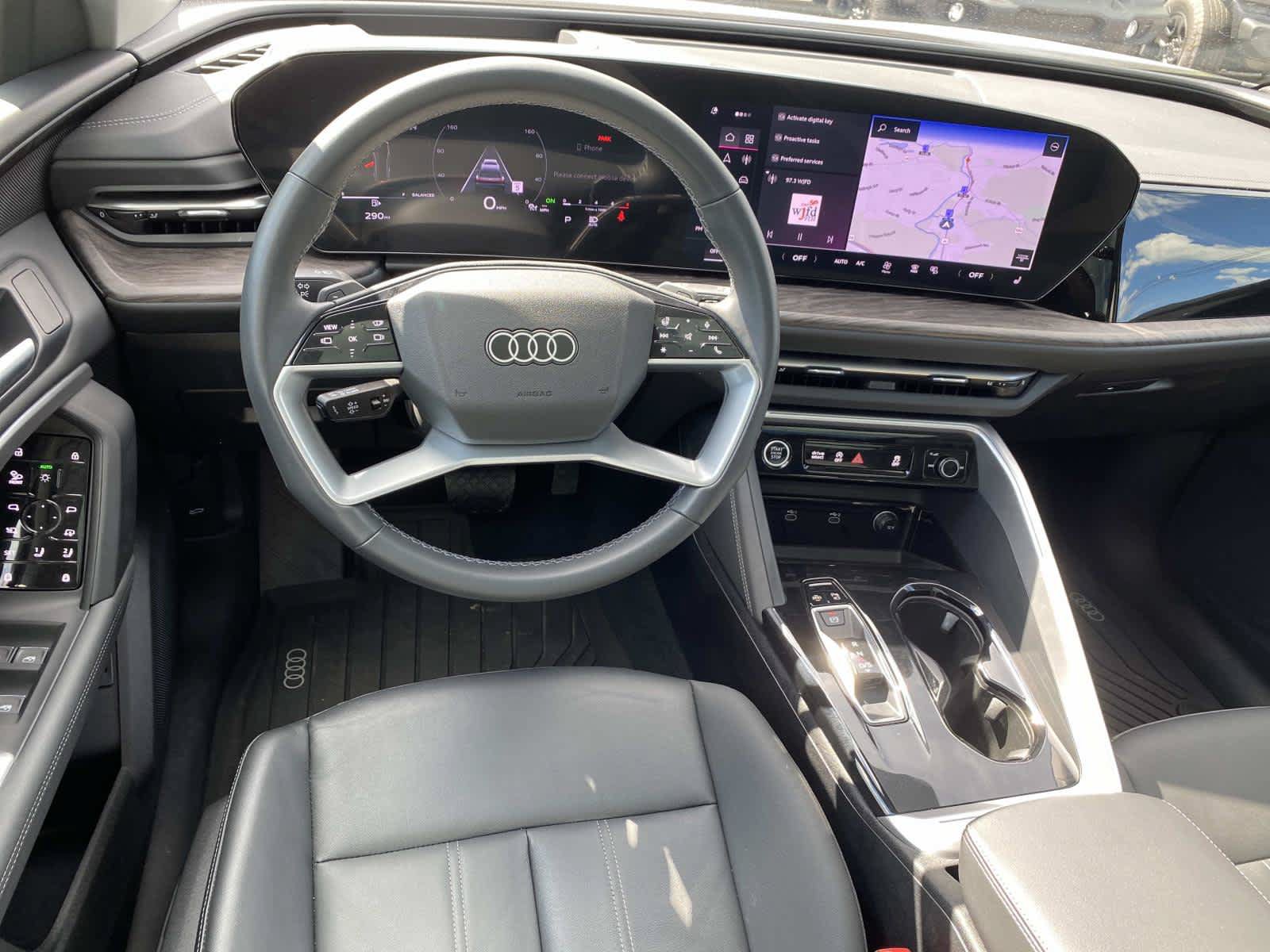 Used 2025 Audi Q5 Premium Plus AWD/4WD image 11