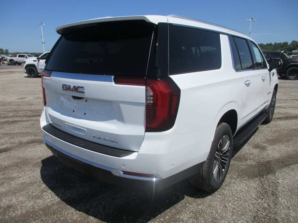 New 2026 GMC Yukon XL Elevation w/ Elevation Premium Package AWD/4WD image 4