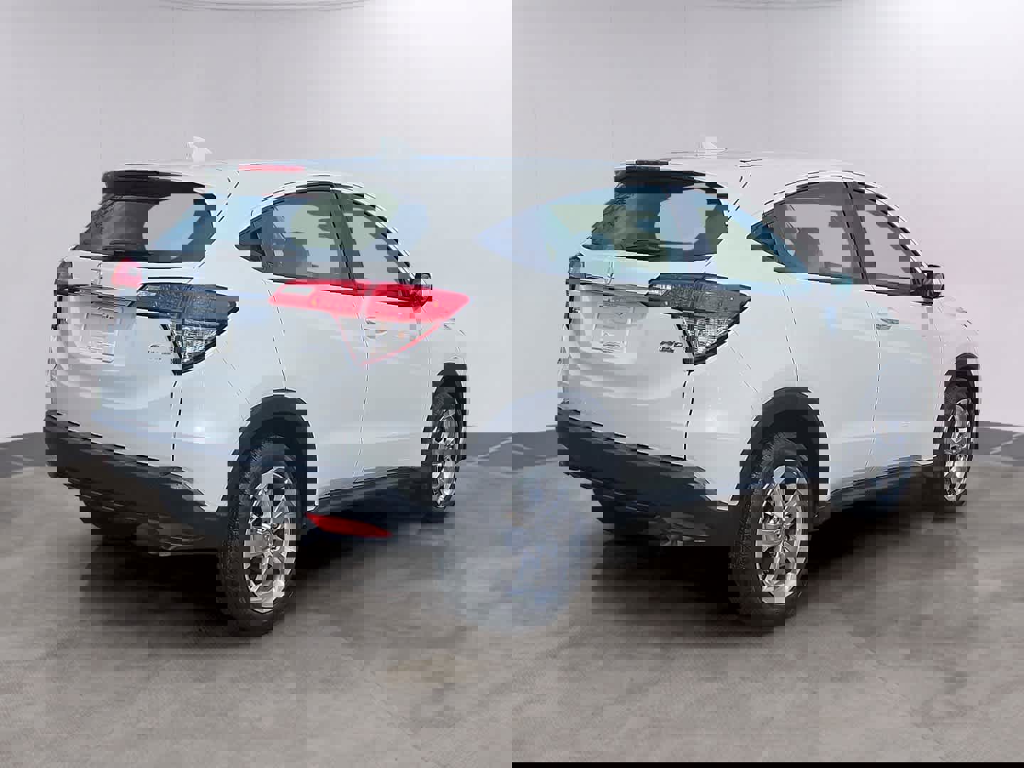 Used 2022 Honda HR-V LX image 4